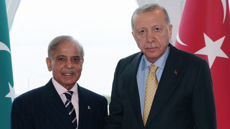Cumhurbaşkanı Erdoğan, Pakistan Başbakanı Şerif ile Telefonda Görüştü