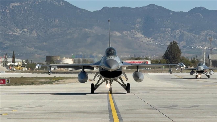 MSB: 6 F‑16 Savaş Uçağı ve Hava Savunma Sistemleri KKTC’ye Konuşlandırıldı