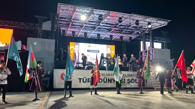 Ankara’da Türk Dünyasının Renkleri Buluştu: Keçiören’de Kültür Şöleni