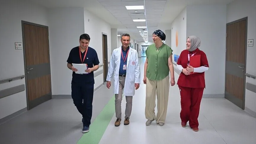 Türk hekimlerden meme kanserinde meme koruyucu yeni cerrahi yöntem