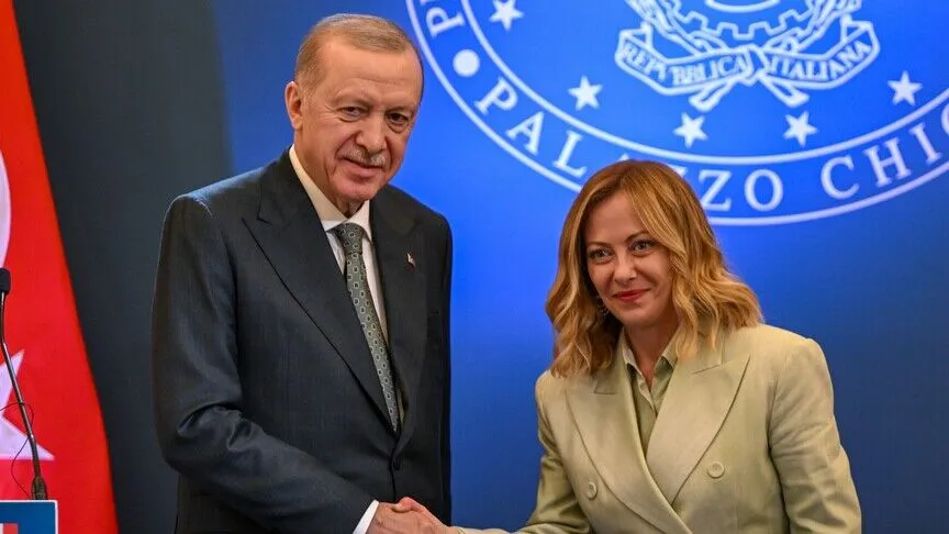 Erdoğan’dan Meloni’ye tebrik mesajı