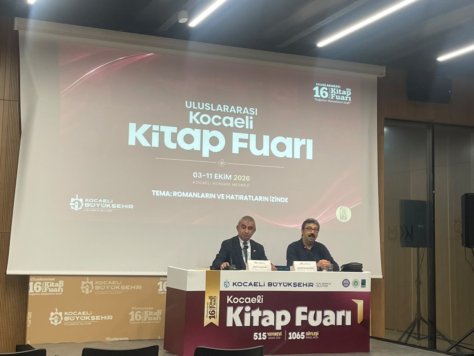 Türk Dünyasının Ortak Hafızası Kocaeli Kitap Fuarı’nda Okuyucularla Buluştu