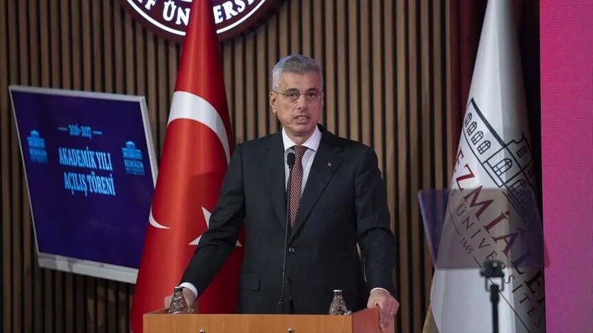 Bakan Memişoğlu: Attığımız her adımda bilim insanlarımızın ve sağlık çalışanlarımızın emeği var